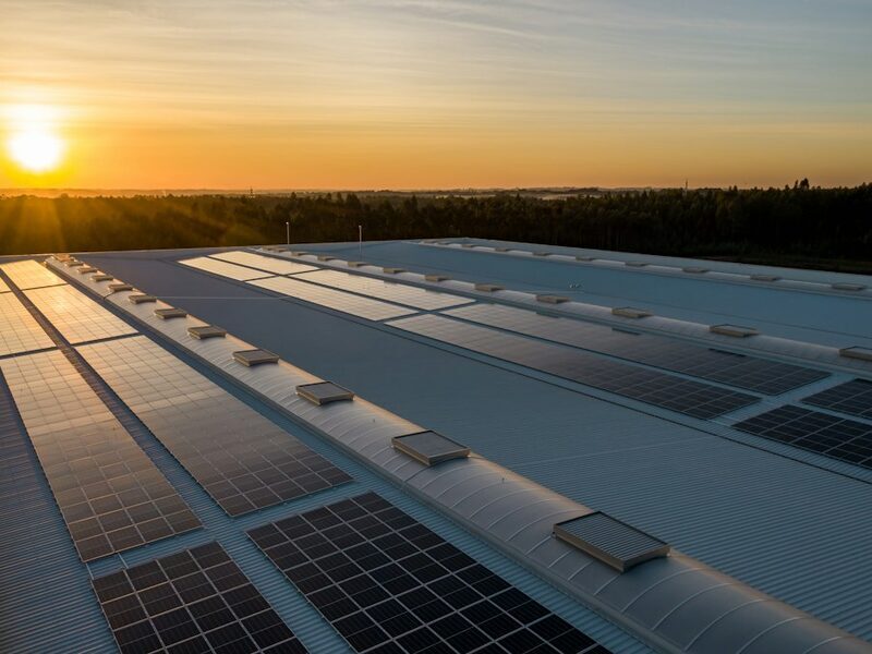 Commercial Rooftop Array 50 kW